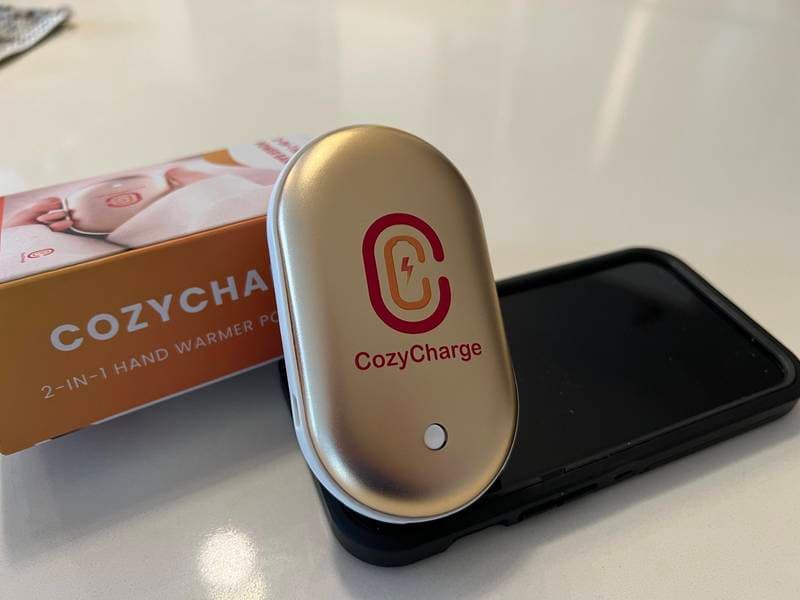 CozyCharge Review: Hand Warmer & Power Bank in One