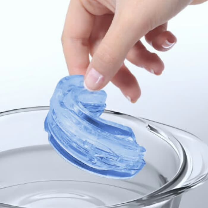 Sleepzee Review: Does the Anti-Snoring Mouthpiece Work?