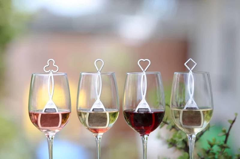 The Wand by PureWine Wine Purifier
